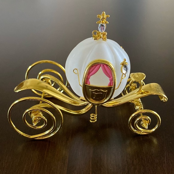 Hallmark Holiday Walt Disney Cinderellas Carriage Hallmark Keepsake
